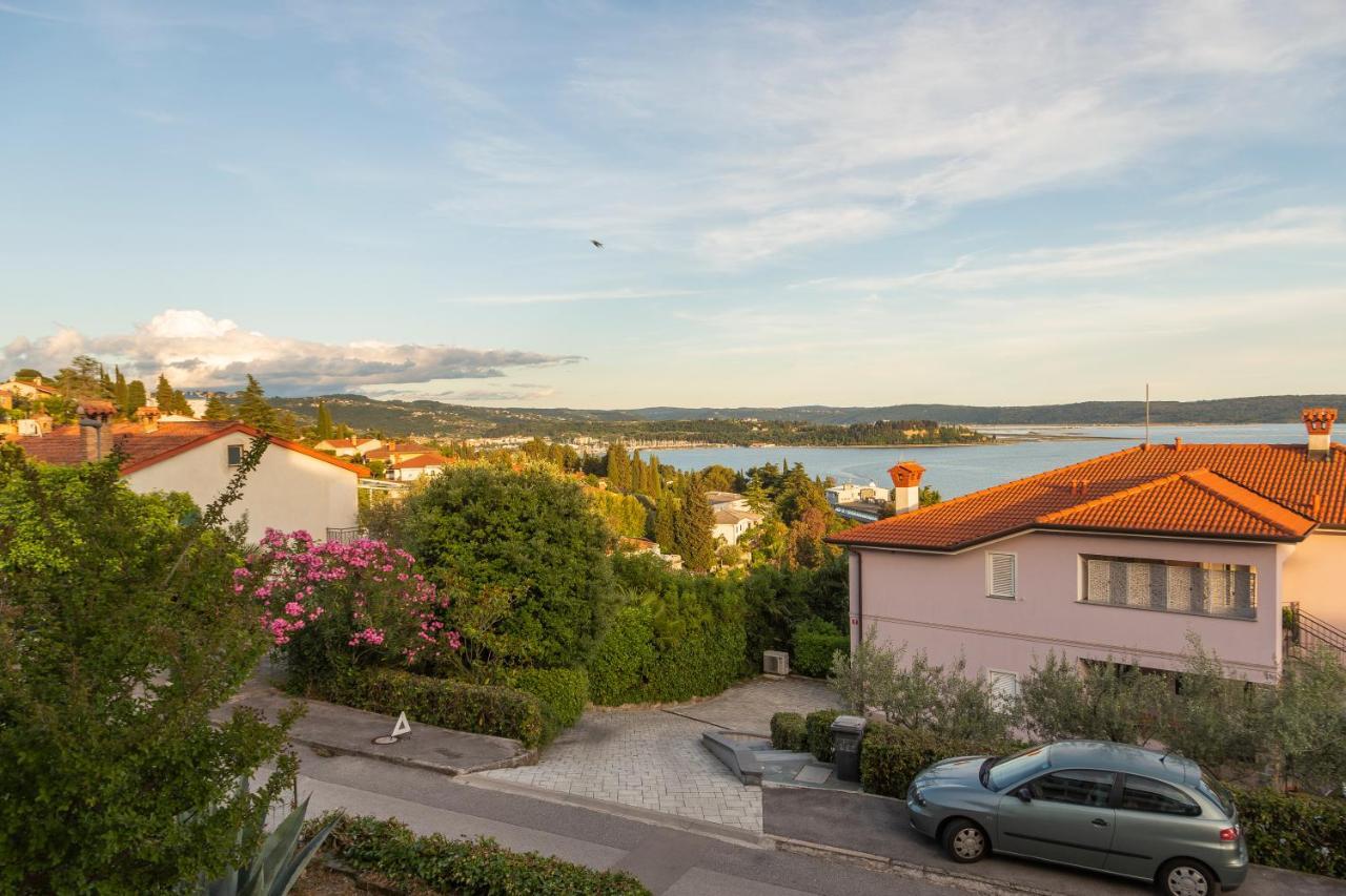 Sunny Apartment Portorose Esterno foto